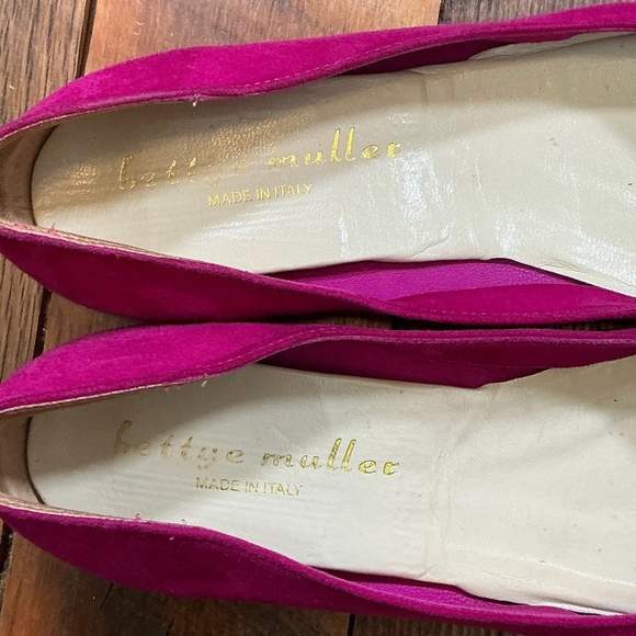 Bettye Muller Fuchsia Suede Ballet Flats with Bow Women’s Size 38 (US 7.5–8) - Picture 2 of 9